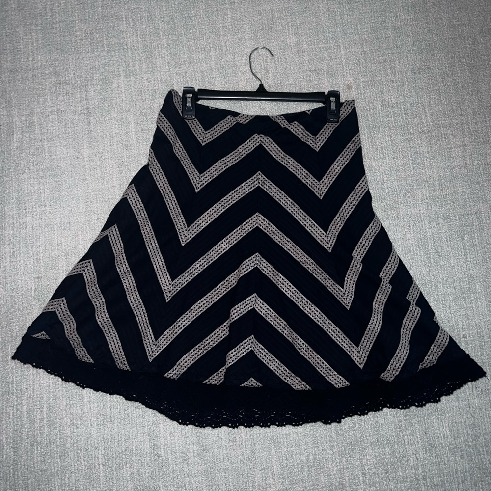 Ann Taylor size 4 gorgeous skirt